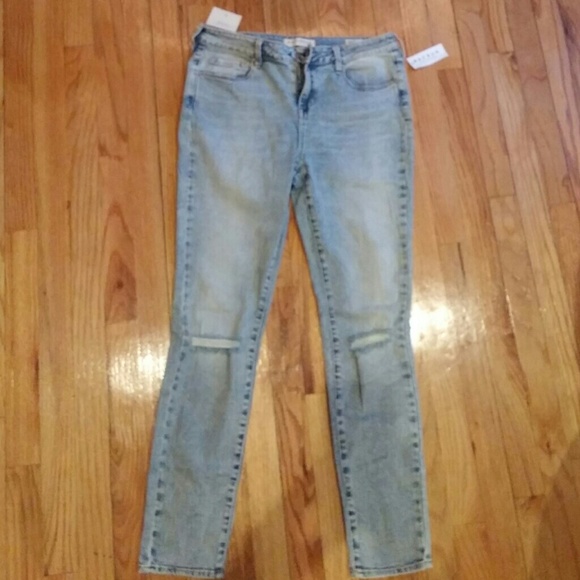 Bullhead light skinny jeans