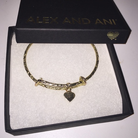 ✨ALEX &ANI BANGLE BRACELET ✨