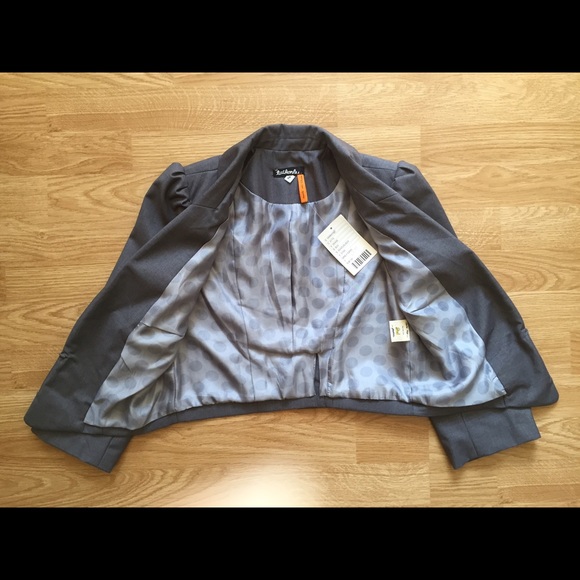 Anthropologie Tatkonku Gray Blazer, Sz 2 - Picture 2 of 4