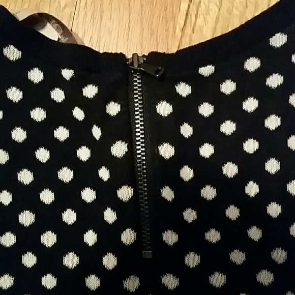 Cute navy sweater - Picture 3 of 4