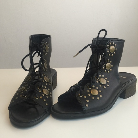 Lace up ankle sandals