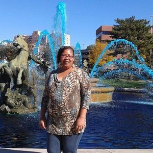 Meet your Posher, Edna