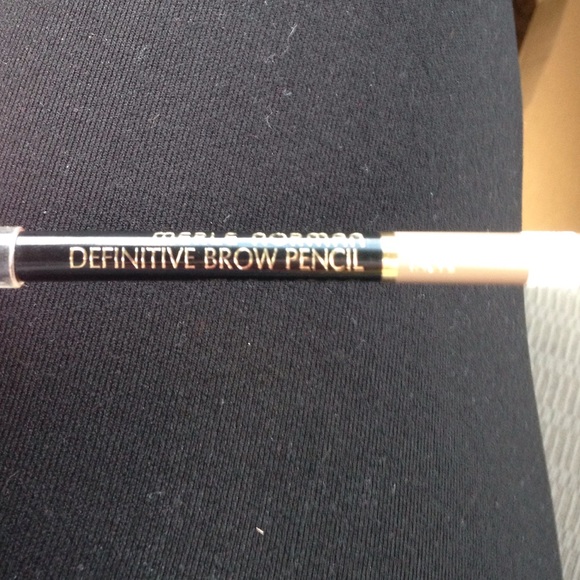 Merle Norman brow pencil. TAUPE