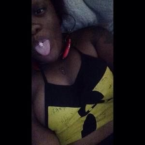 Meet your Posher, Roneisha