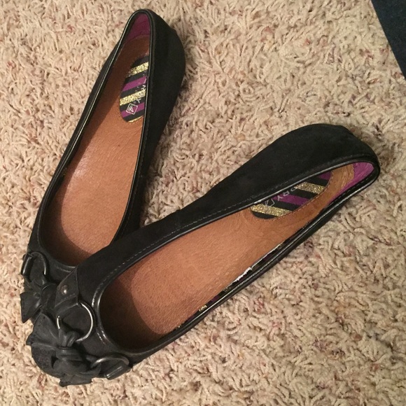 Black flats