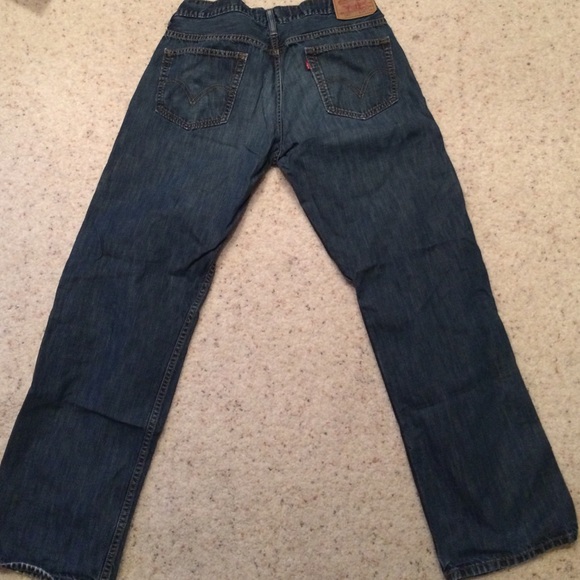 Levi's Other - Men's Levi's loose straight jeans