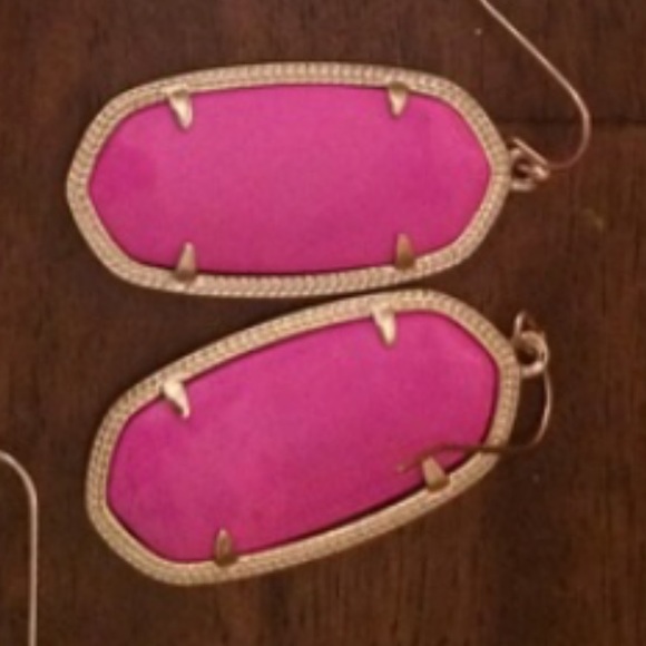 Pink Kendra
