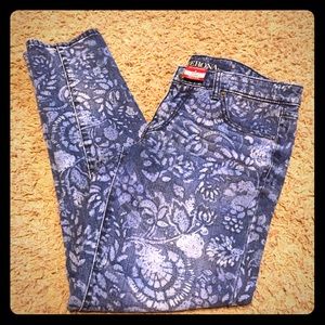 Morona skinny jeans! Size 8