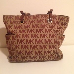 Michael Kors Tote