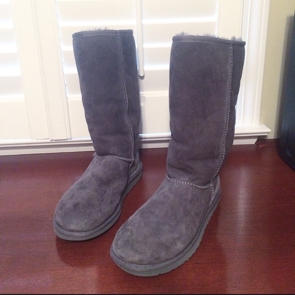 UGG classic tall boots