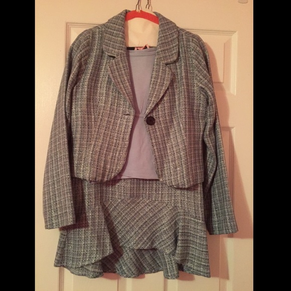Pre-teen Skirt Suit