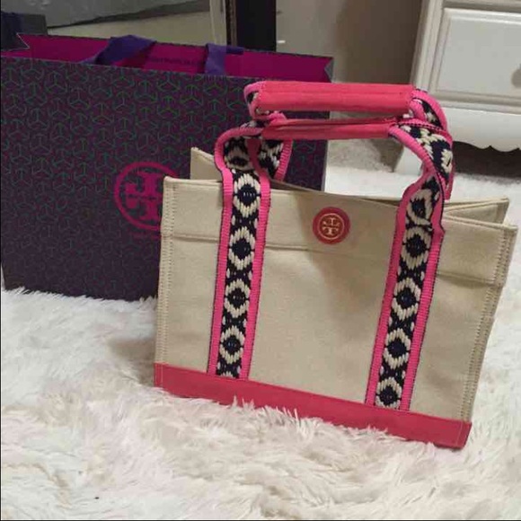 ⛔️sold⛔️Tory Burch Pink Tote