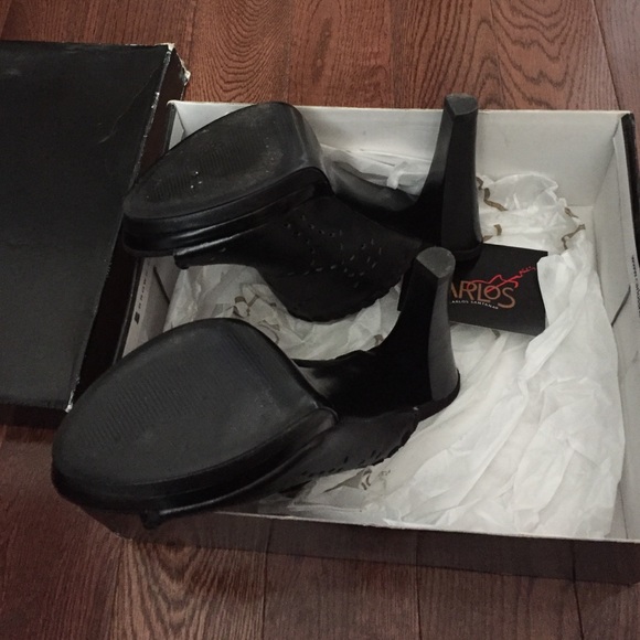 Carlos Santana mules with toe peep hole