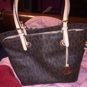 Michael Kors bag