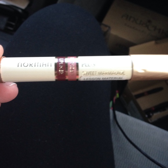 Merle Norman lip pencil plus. SWEET MARMALADE.