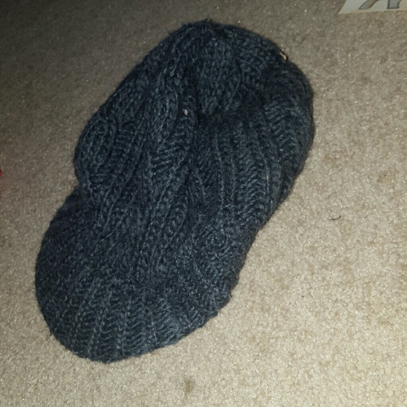 NWOT sweater material cap