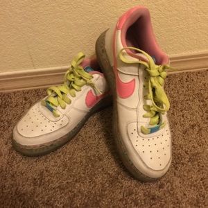 Nike shoes