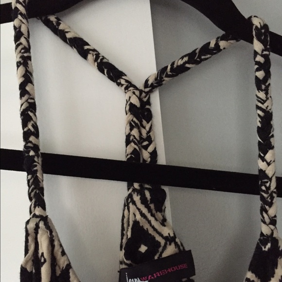 ✨Cute Aztec Top✨ - Picture 3 of 4