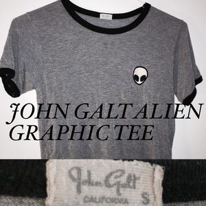 ALIEN GRAPHIC TEE BRANDY MELVILLE