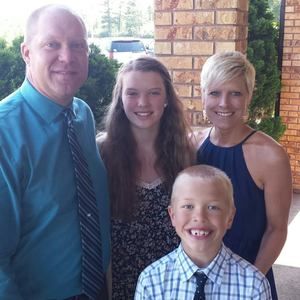 Meet your Posher, Bobbie