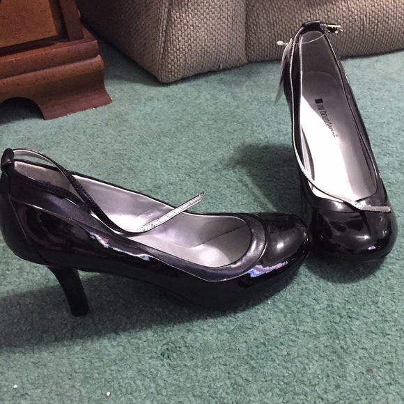 ✨Black Heels✨