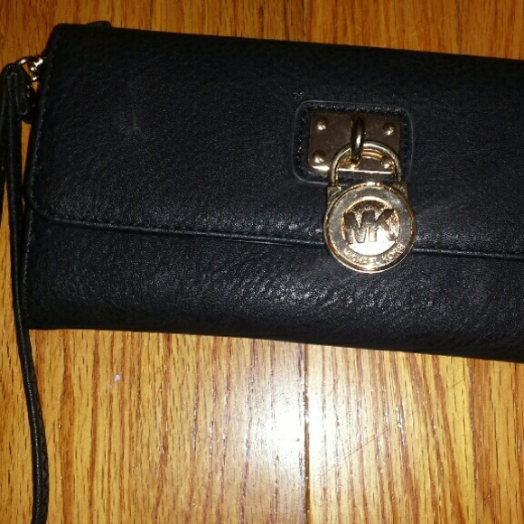 Michael Kors Wallet/Clutch