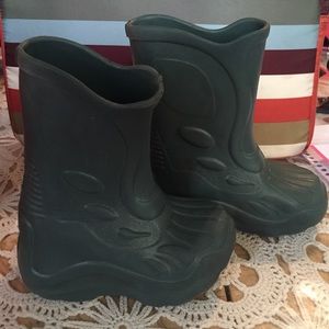 Kids oshKosh B'Gosh rain boots