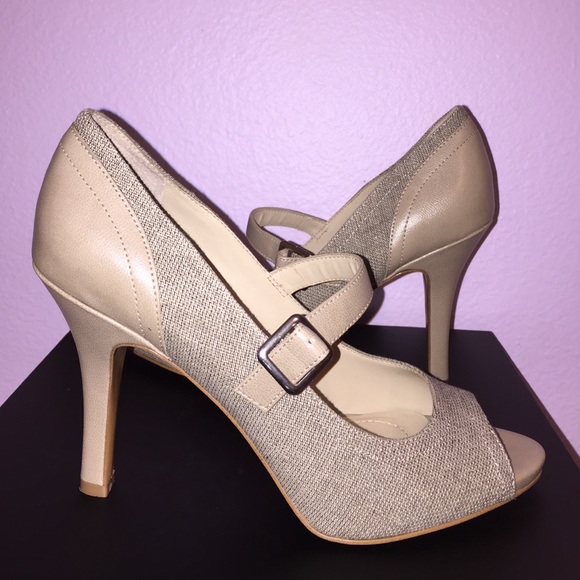 Tahari Tweed Heels