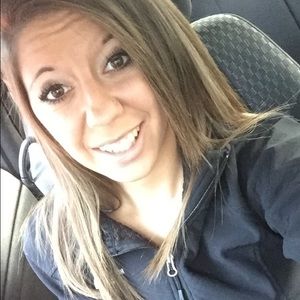 Meet your Posher, Ashlee