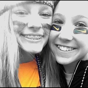 Meet your Posher, Liz