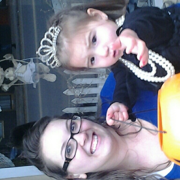 Meet your Posher, Paige