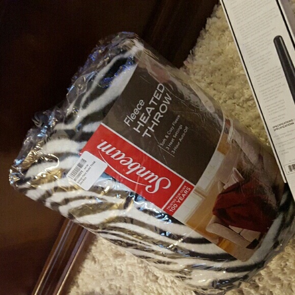 Sunbeam heated throw