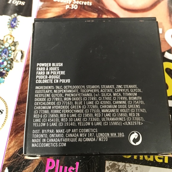 MAC powder blush BNIB - fleur power - Picture 3 of 3