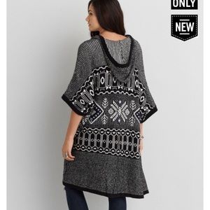 NWT Amer eagle sweater cardigan/kimono