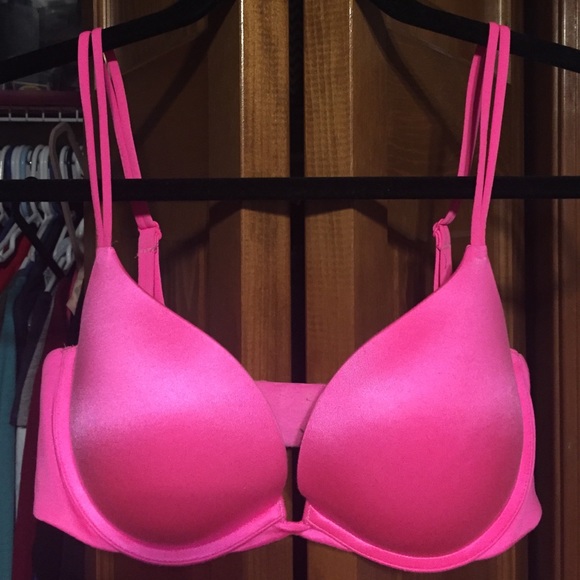 Victoria's Secret Very Sexy Pushup!