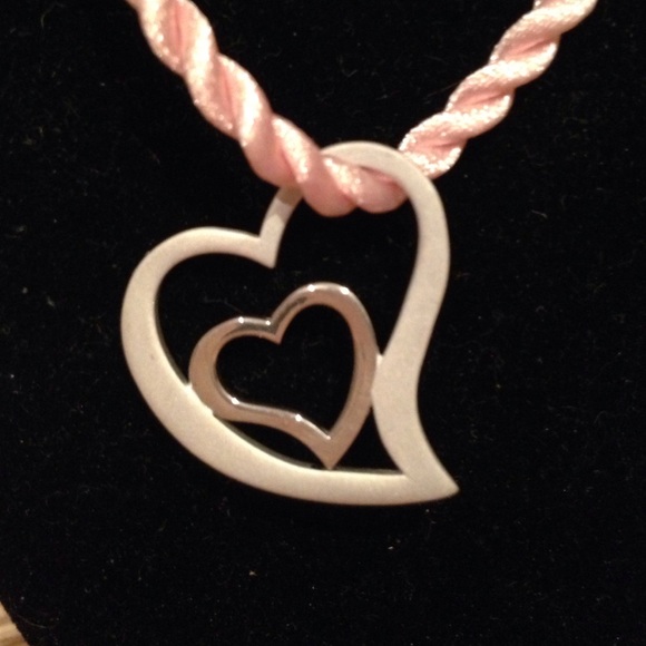 🤍16" Pink Twisted Satin Double 🤍 Necklace - Picture 2 of 3