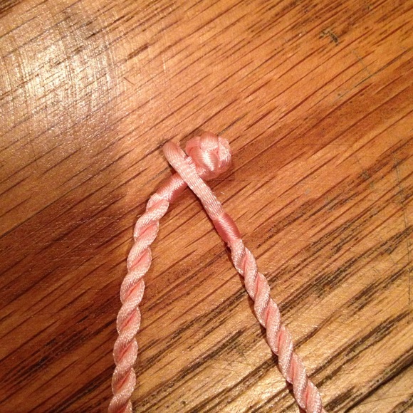 🤍16" Pink Twisted Satin Double 🤍 Necklace - Picture 3 of 3