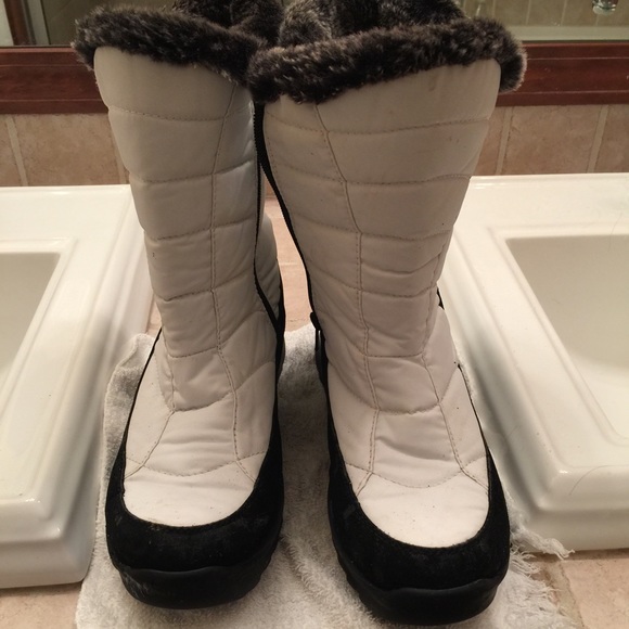Sporto snow boots , 8 1/2, excellent condition