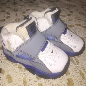 Nike size 6c in toddlers