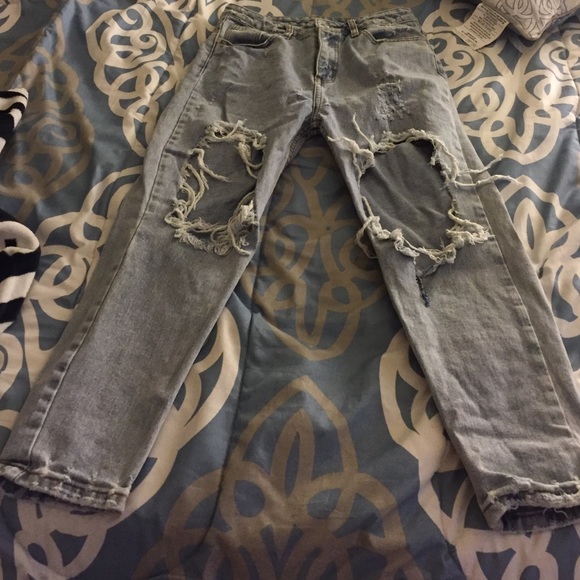 UNIF Destroyed denim
