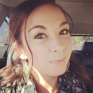 Meet your Posher, Rhiannon