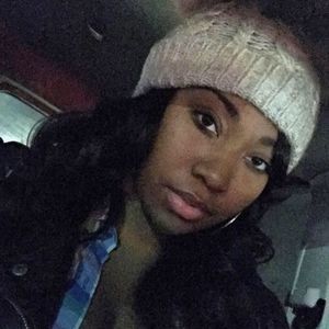 Meet your Posher, Sadé