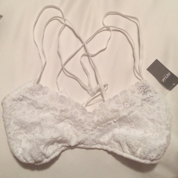 BRAND NEW white aerie Bralette