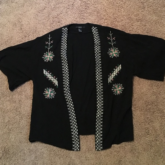 Embroidered kimono