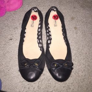 Black Quilted Flats