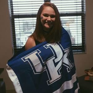 Meet your Posher, Olivia