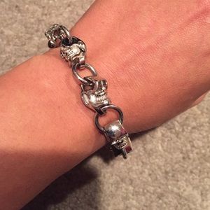 Skull bracelet