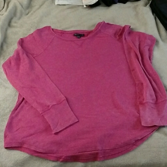 American Eagle baseball long sleeved tee