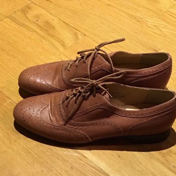 JCrew Tan Oxford Shoes