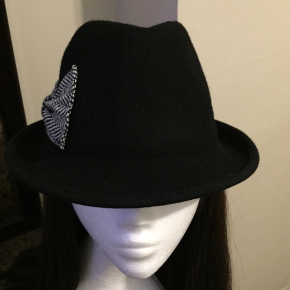 Fedora style black hat